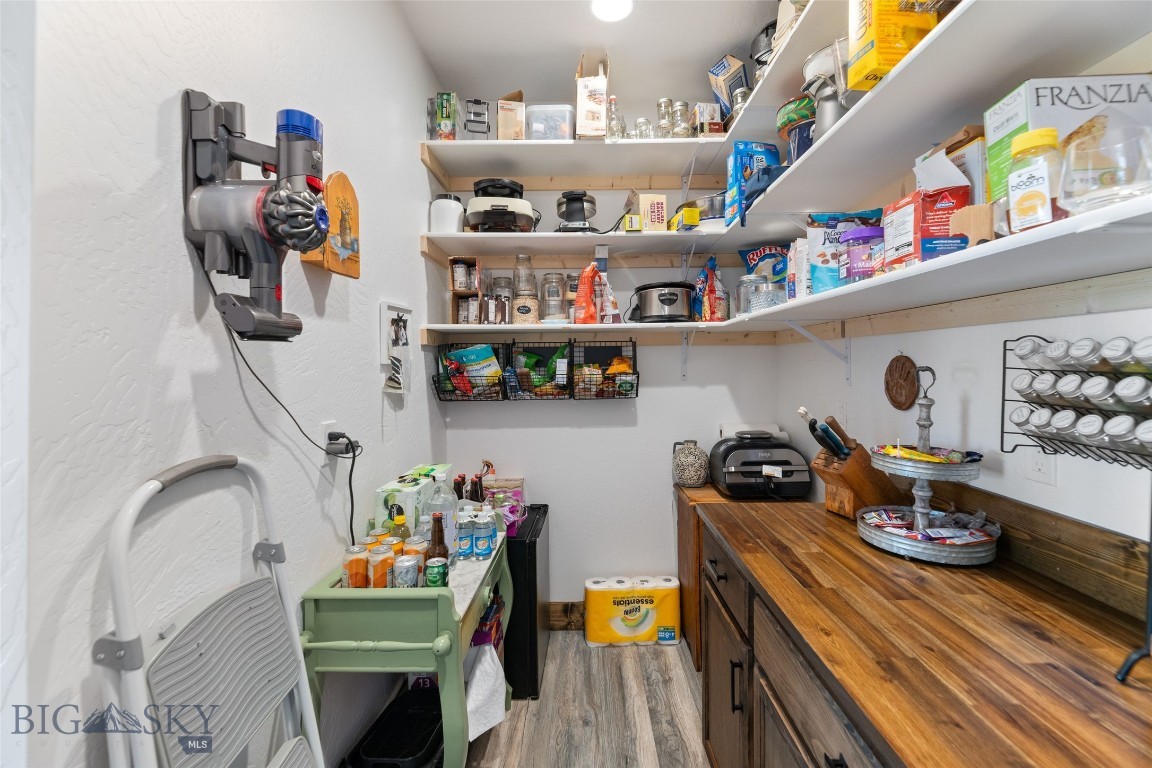 Sky View in Ennis - Residential