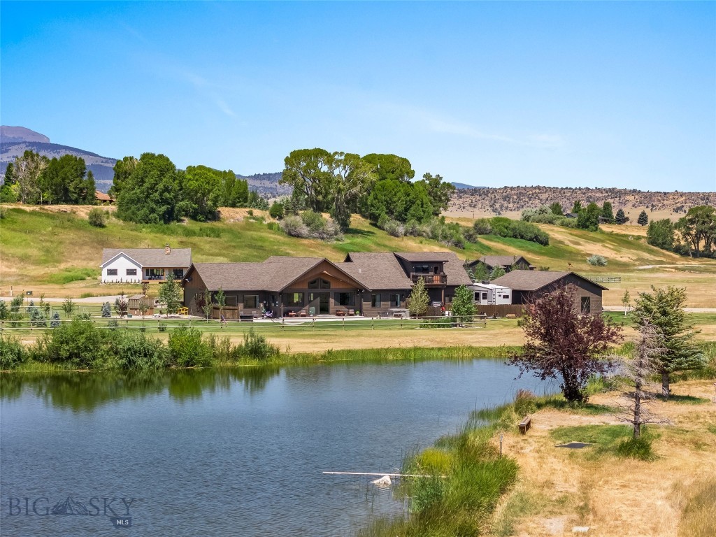 Sky View in Ennis - Residential