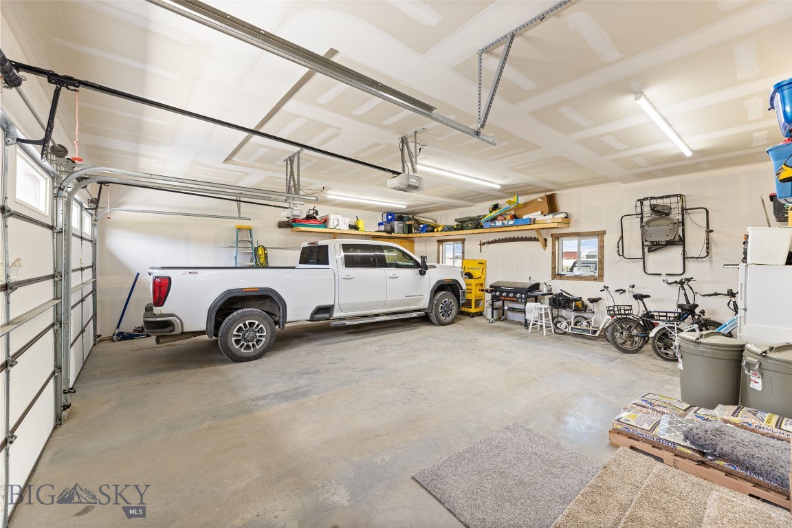 Sky View in Ennis - Residential