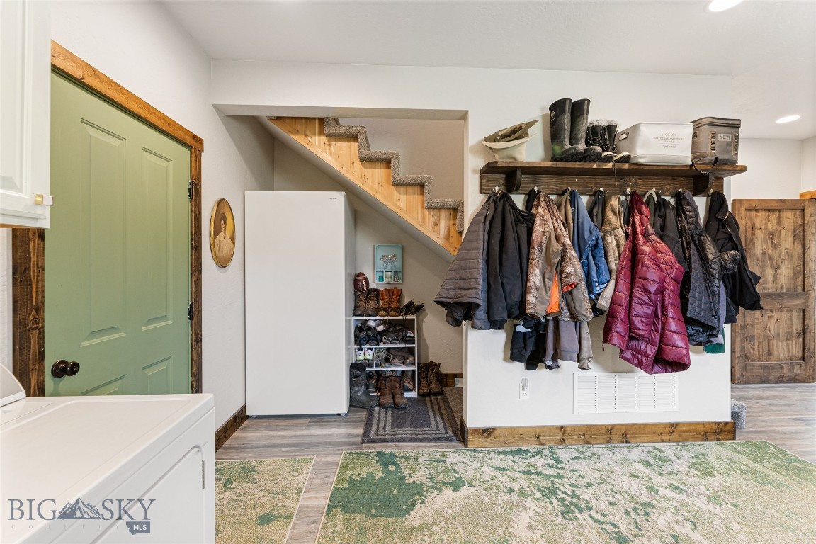 Sky View in Ennis - Residential