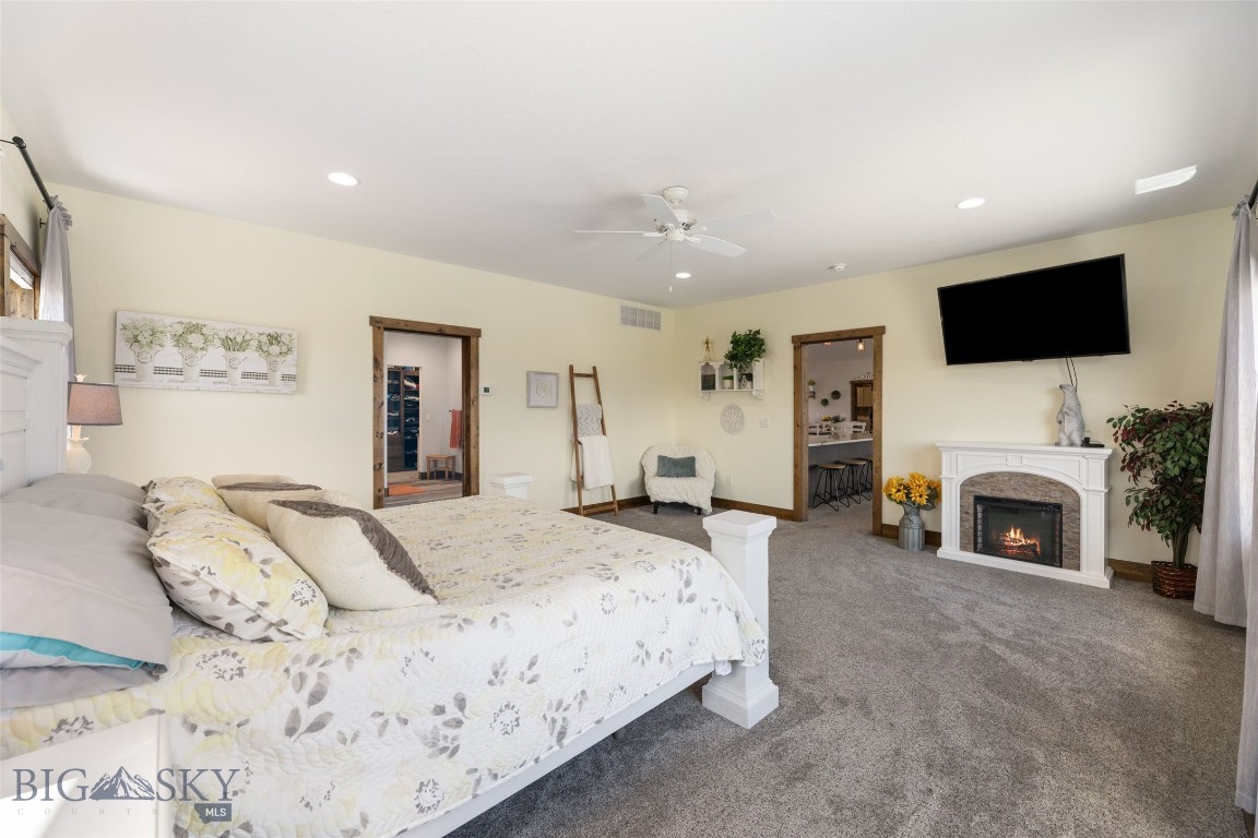 Sky View in Ennis - Residential