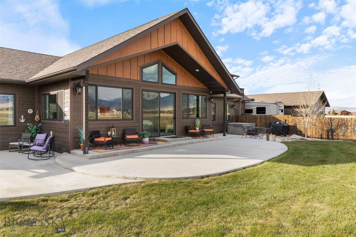 Sky View in Ennis - Residential