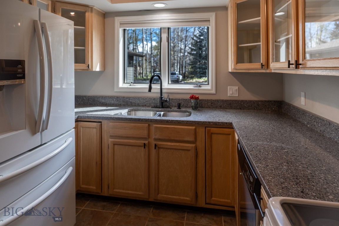 Southbrook Condo - Residential