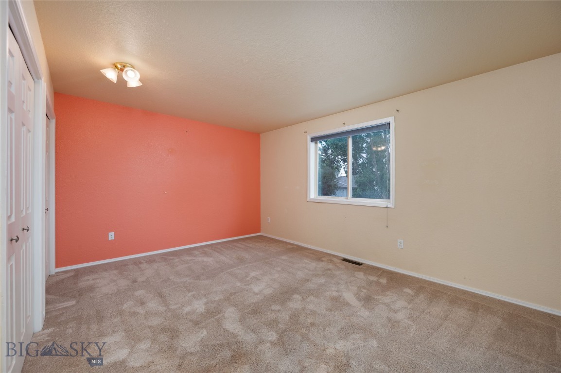 Belgrade, Montana 59714, United States, 4 Bedrooms Bedrooms, ,2 BathroomsBathrooms,Residential,Active,178169