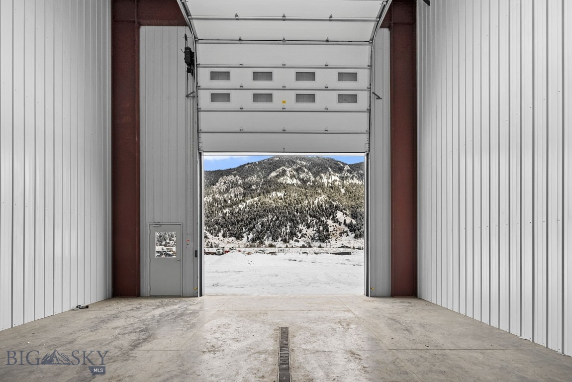 100 Blacksmith Loop C