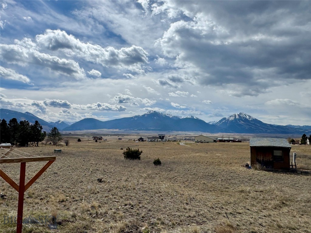 Yellowstone Trail - Residential