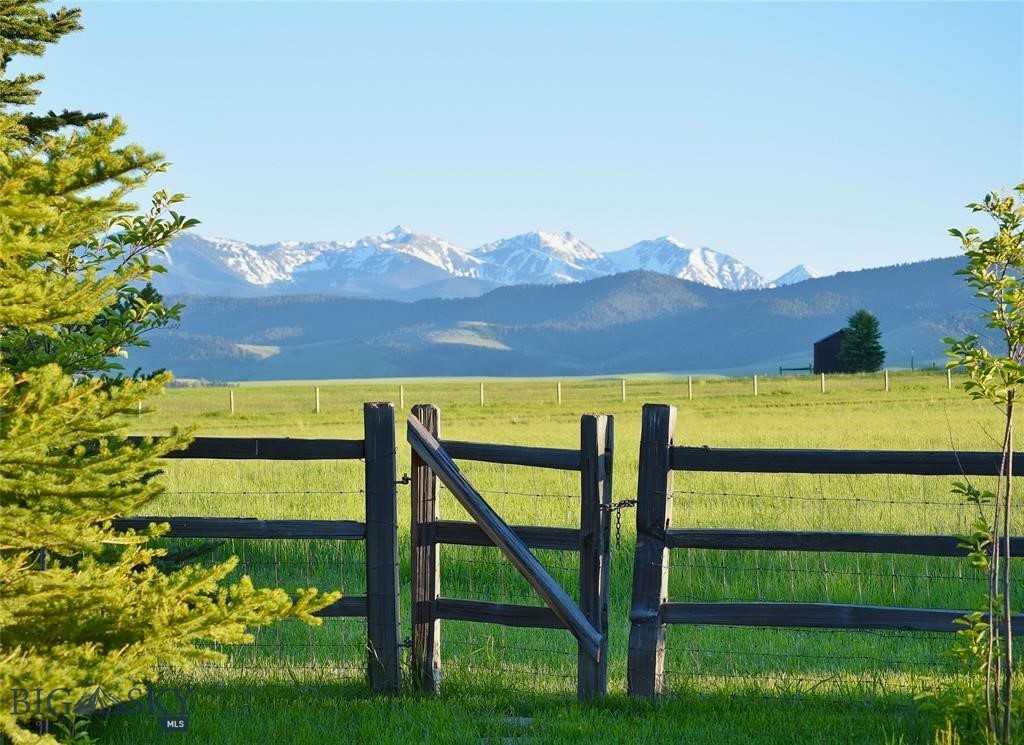 250 Valley High Drive