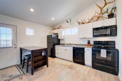 315 Miles Avenue Unit D, Livingston, MT 59047 - #: 390219