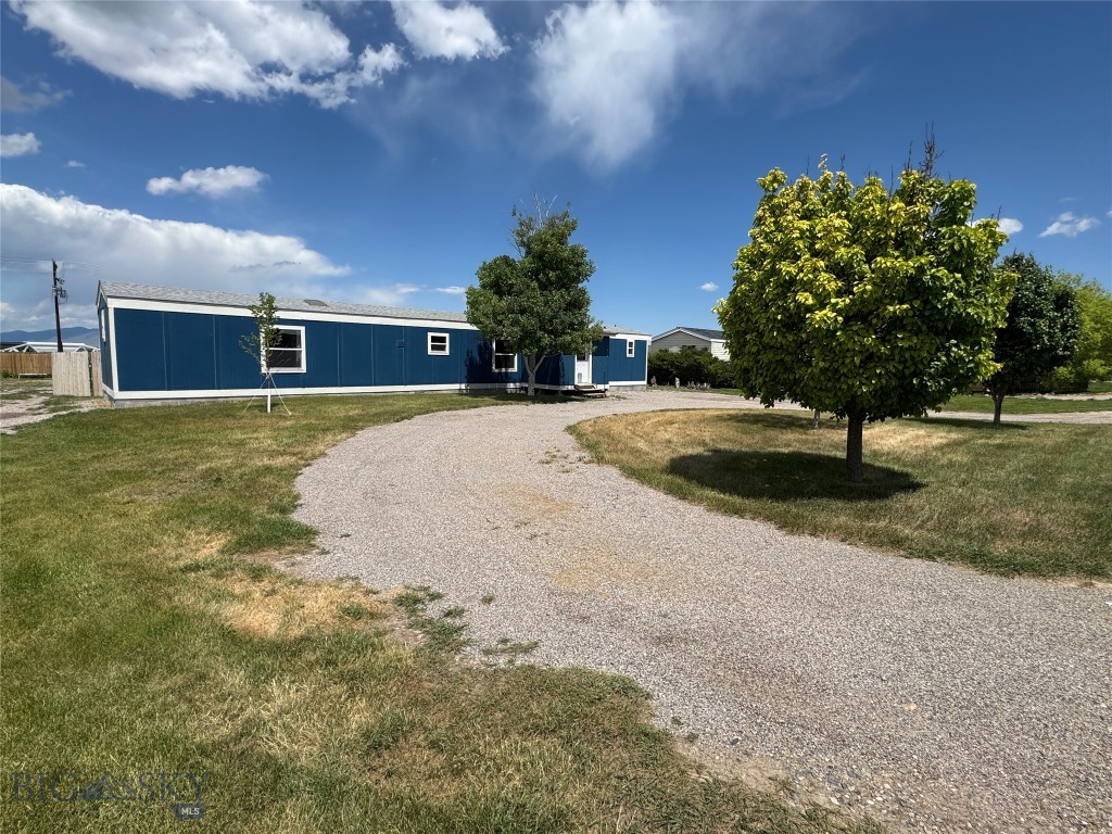 410 Meadowlark Drive