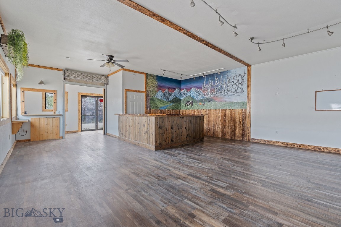 Middle Creek Meadows - Commercial Lease