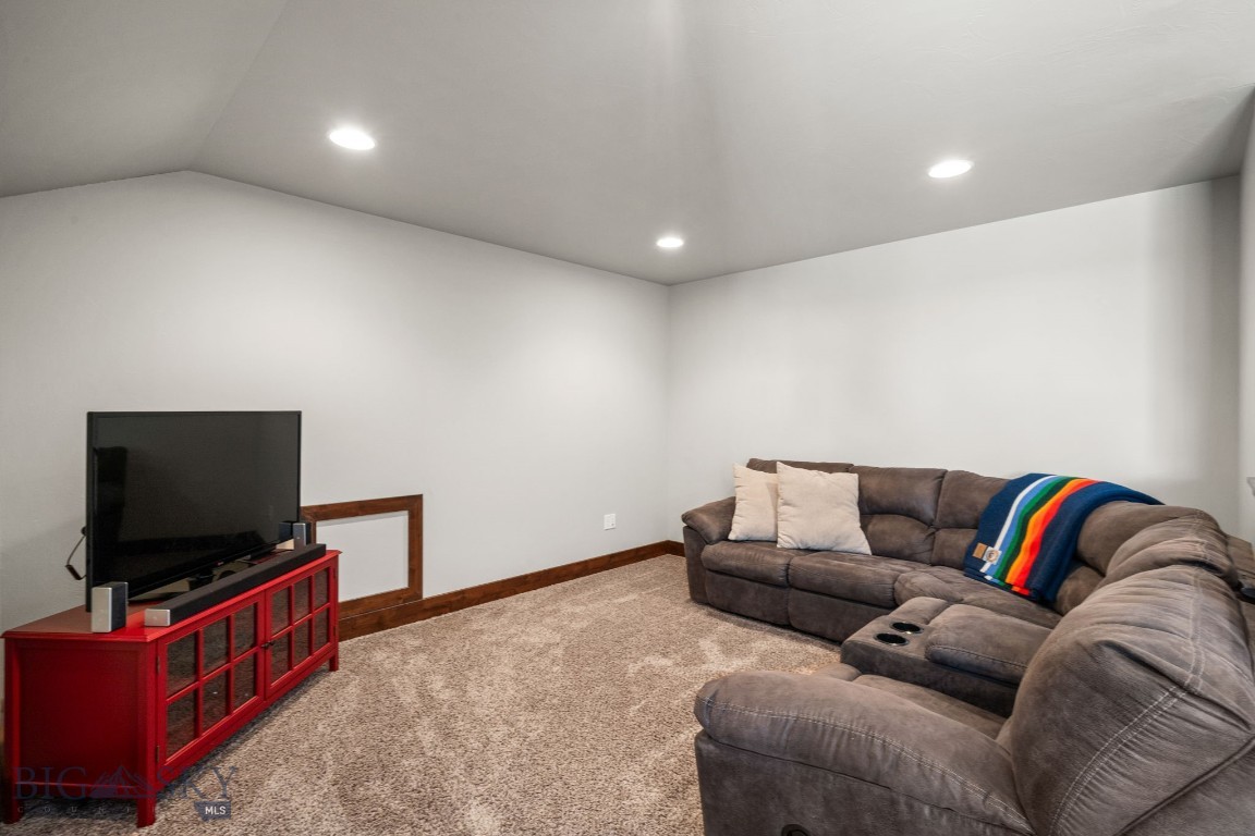 Bozeman, Montana 59718, United States, 4 Bedrooms Bedrooms, ,2 BathroomsBathrooms,Residential,Contingent,77529