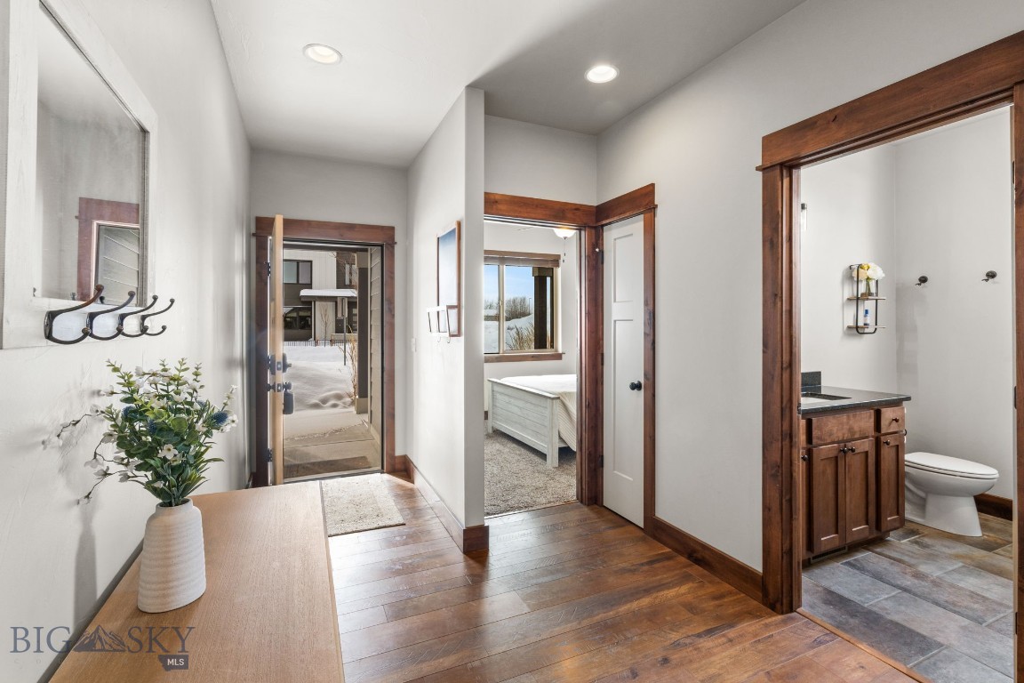 Bozeman, Montana 59718, United States, 4 Bedrooms Bedrooms, ,2 BathroomsBathrooms,Residential,Contingent,77529