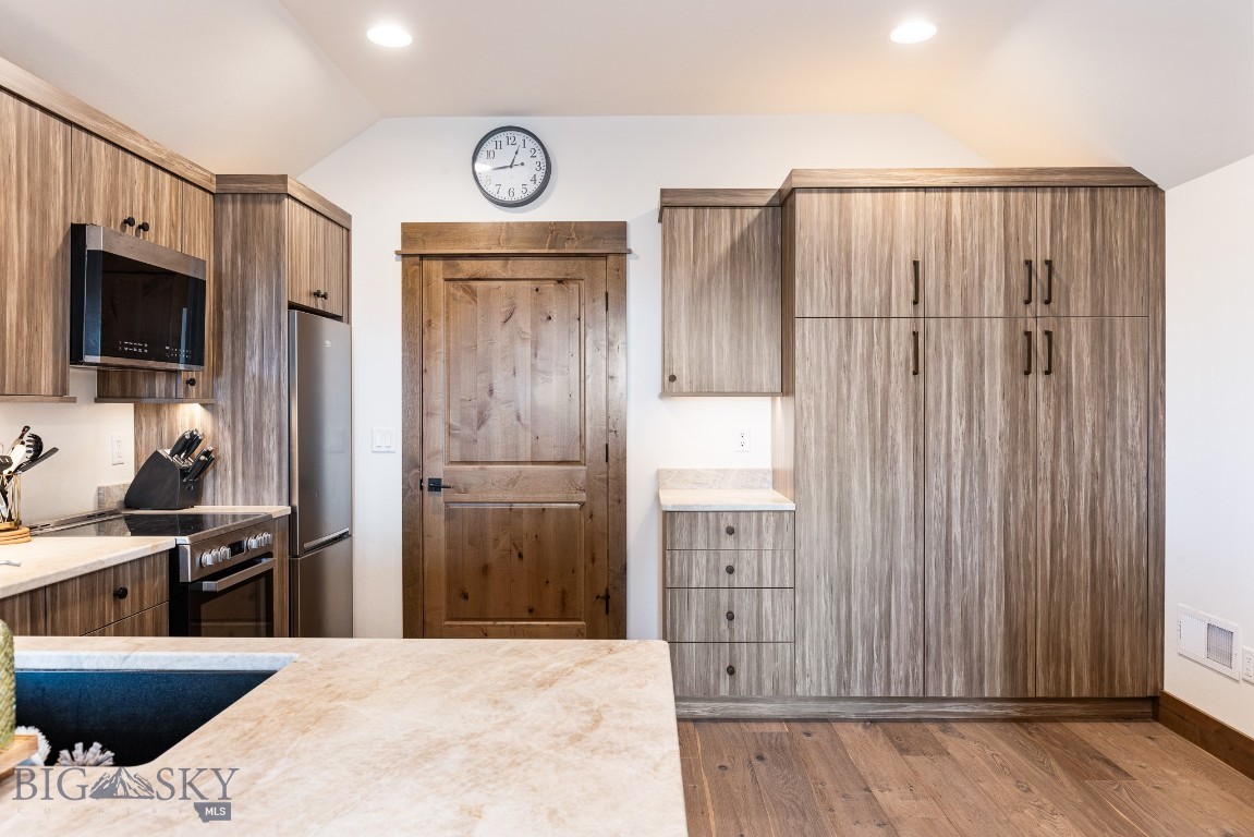 Spain Bridge Ranch - Residential