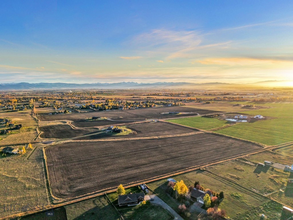 Spain Bridge Ranch - Residential