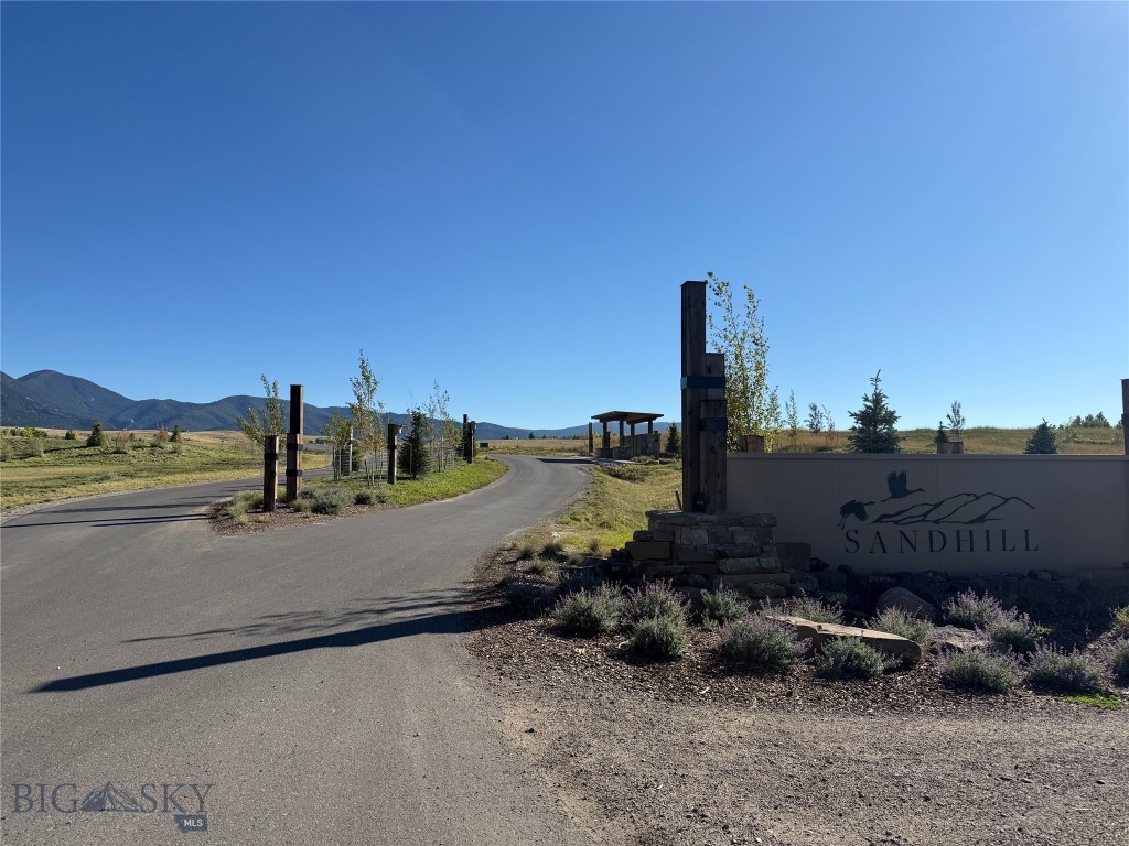 Sandhill Subdivision - Land