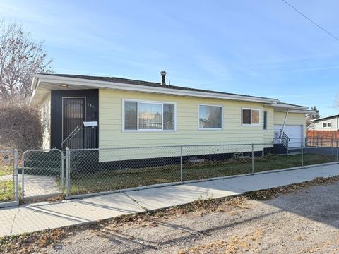 Photo of 1801 Wilson Avenue, Butte, MT 59701 (MLS # 408642)