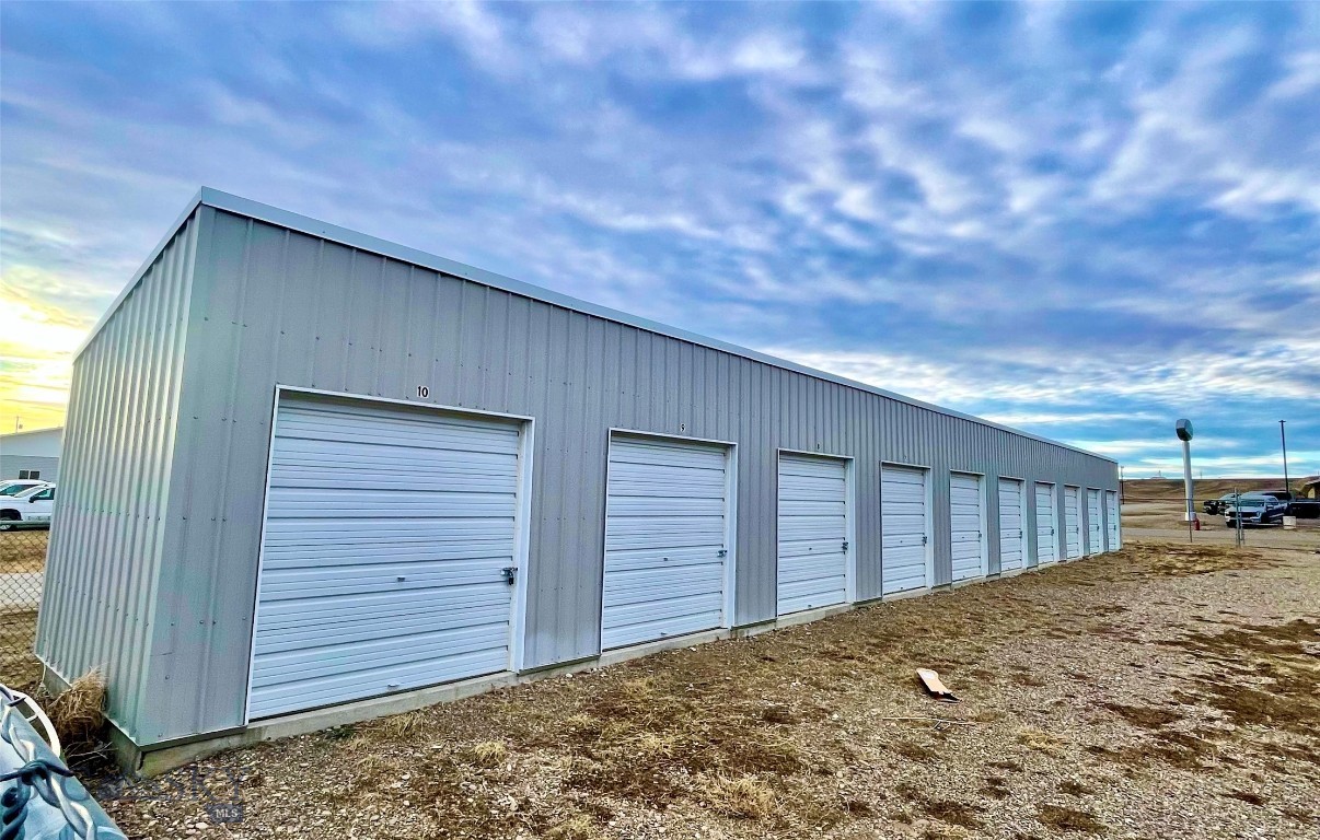 2501 Saint Charles Street