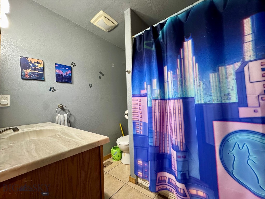 Montague - Residential