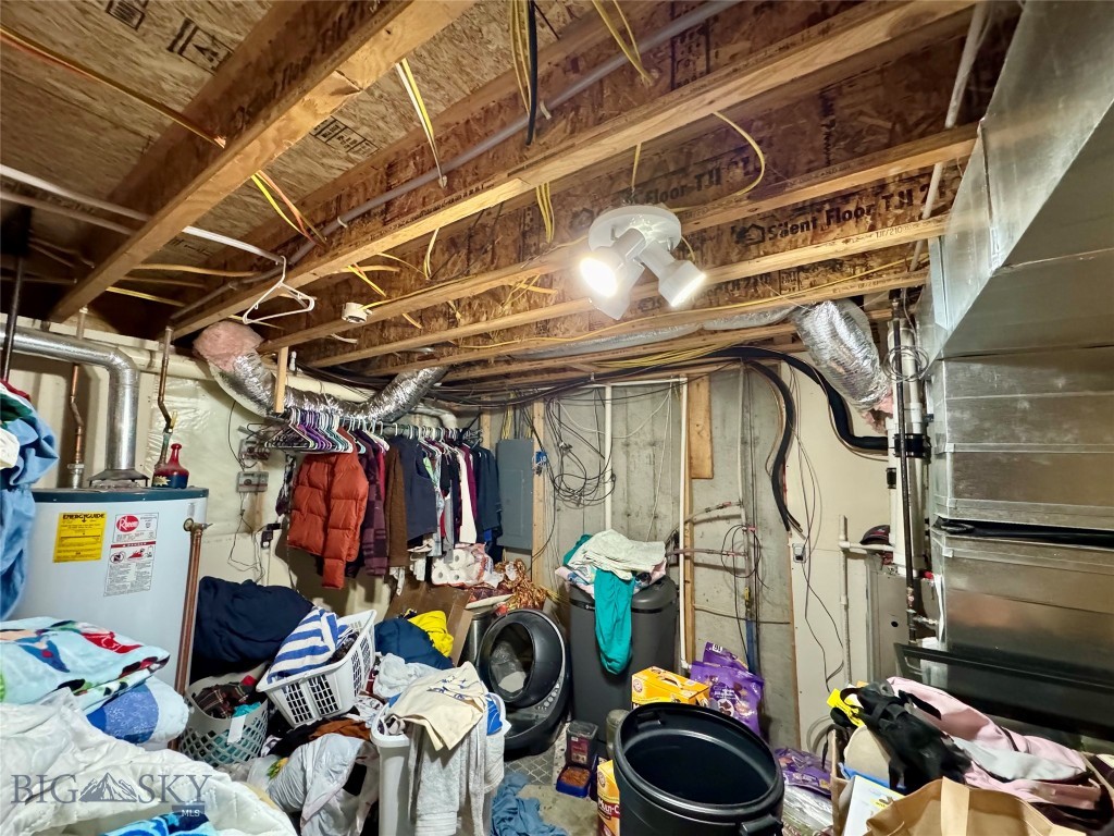 Montague - Residential