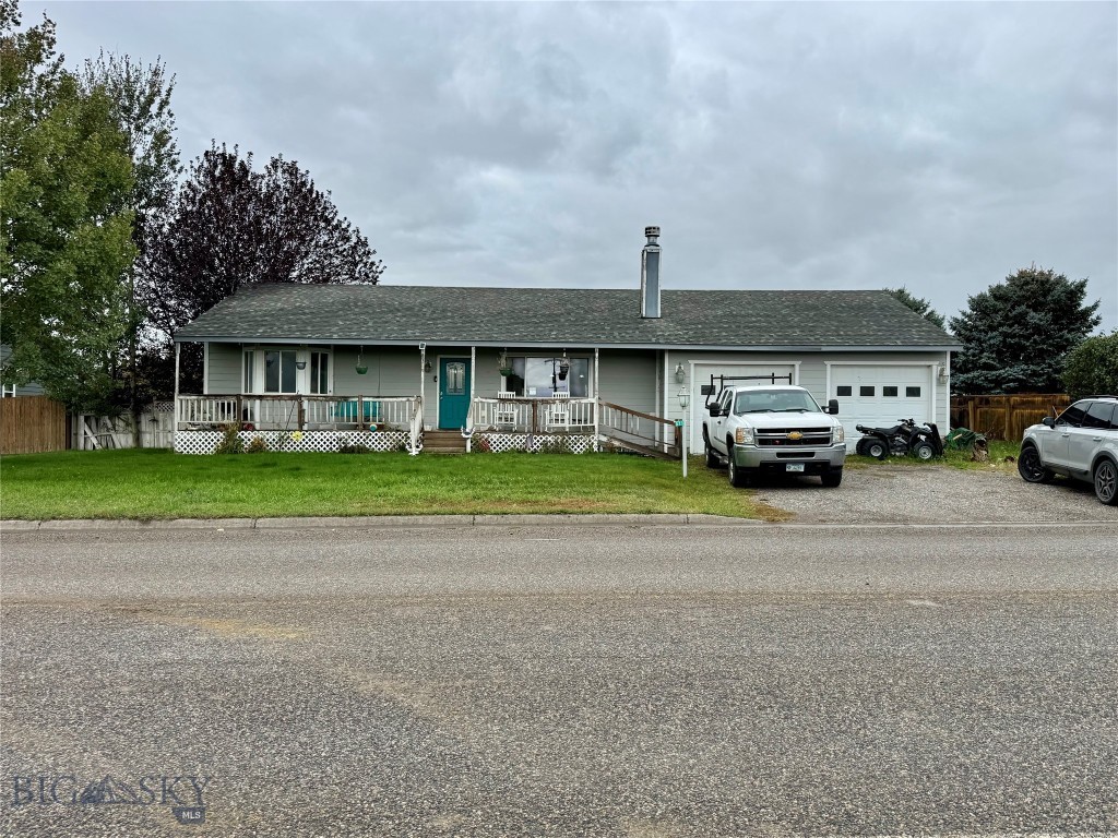 Montague - Residential