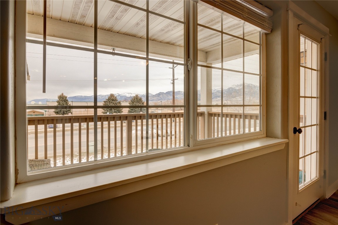 Baxter Springs Condo - Residential