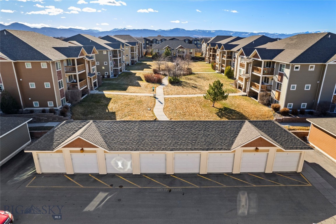 Baxter Springs Condo - Residential