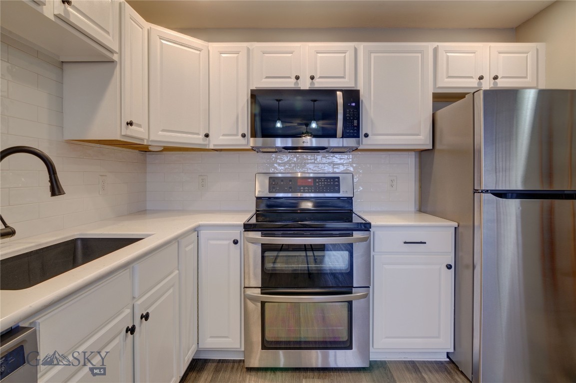 Baxter Springs Condo - Residential