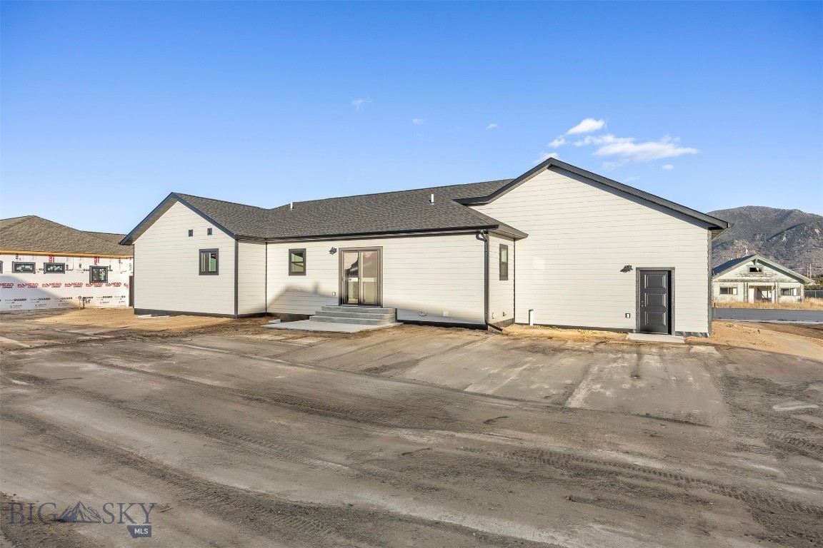 3849 S Arizona Street