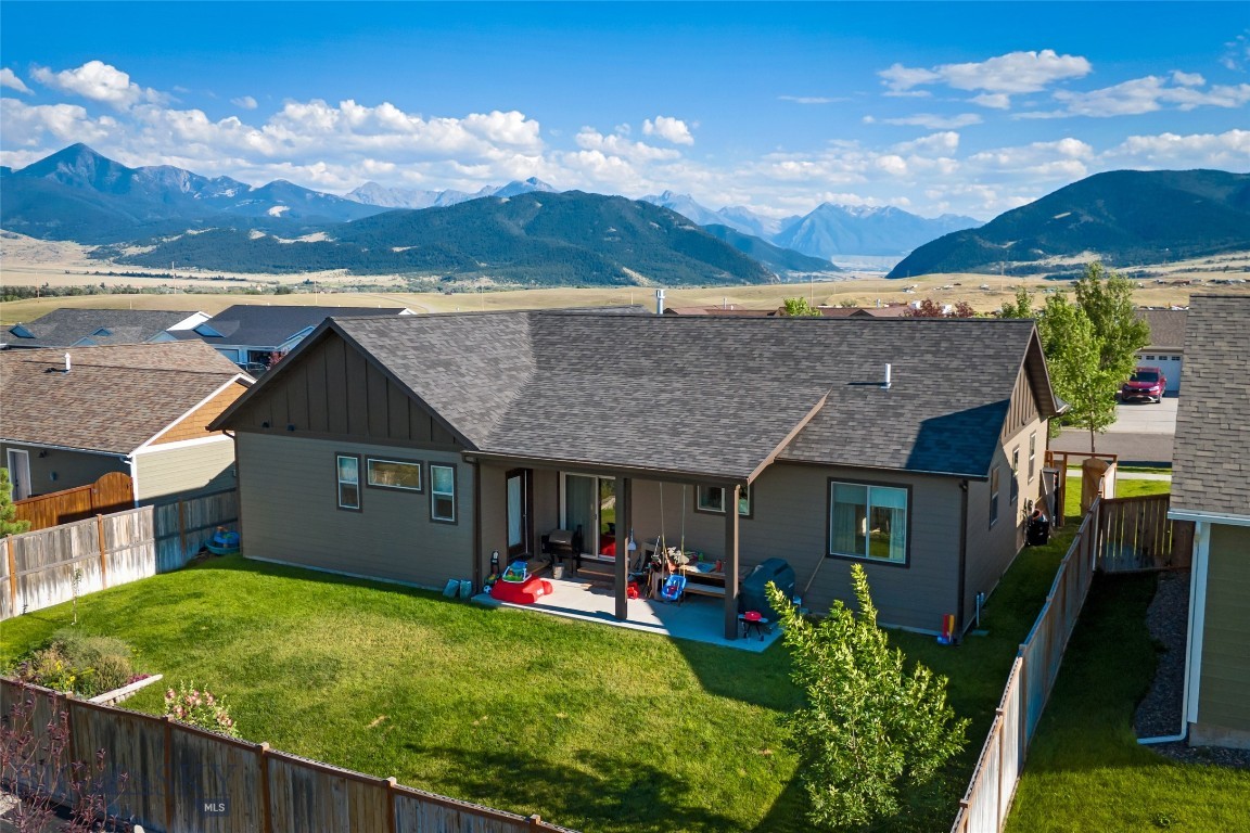 Discovery Vista - Residential