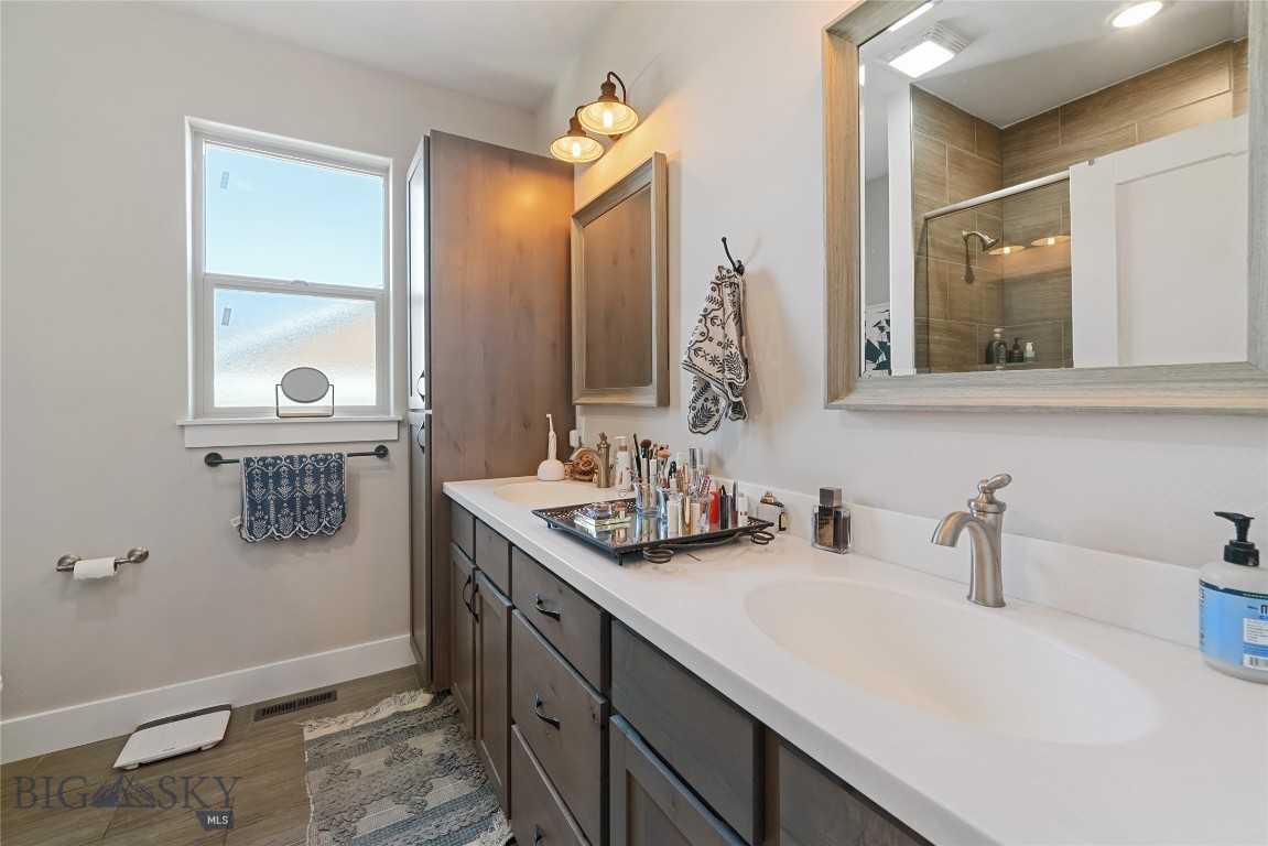 Discovery Vista - Residential