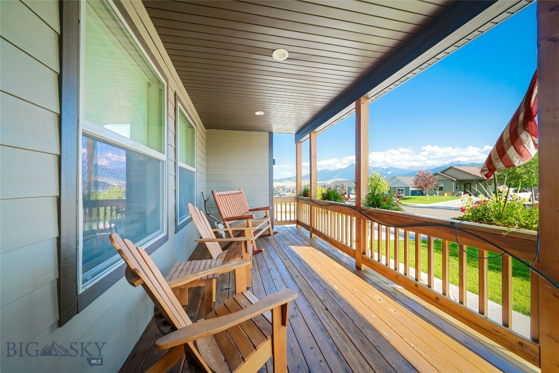 Discovery Vista - Residential