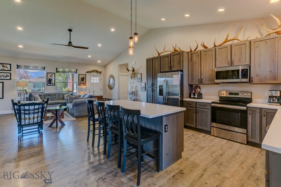 Discovery Vista - Residential