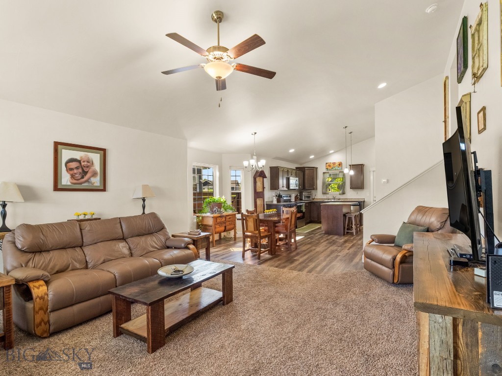 Belgrade, Montana 59714, United States, 4 Bedrooms Bedrooms, ,3 BathroomsBathrooms,Residential,Active,145974