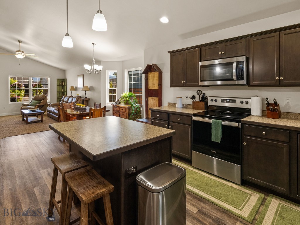 Belgrade, Montana 59714, United States, 4 Bedrooms Bedrooms, ,3 BathroomsBathrooms,Residential,Active,145974