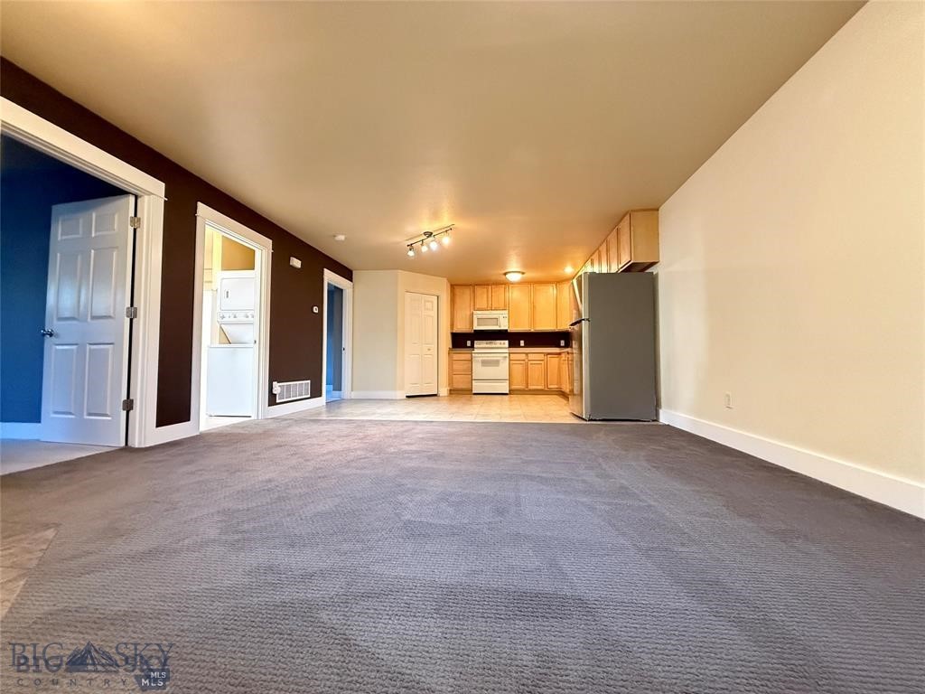 Pine View - Residential