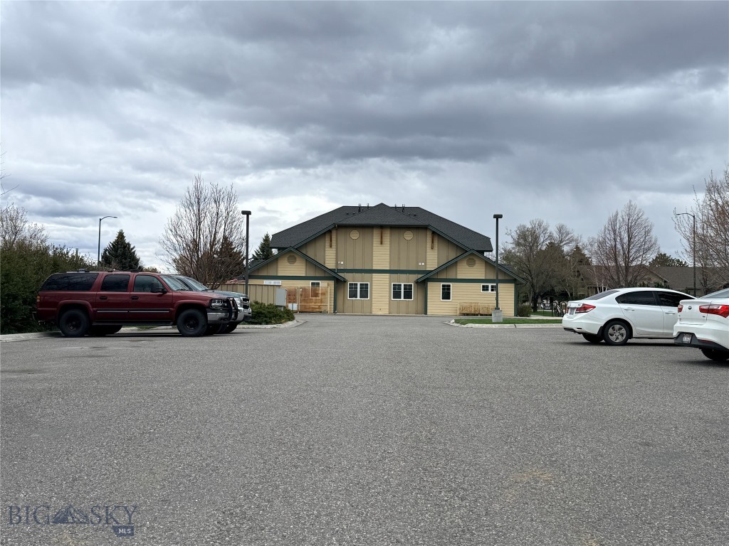 Pine View - Residential