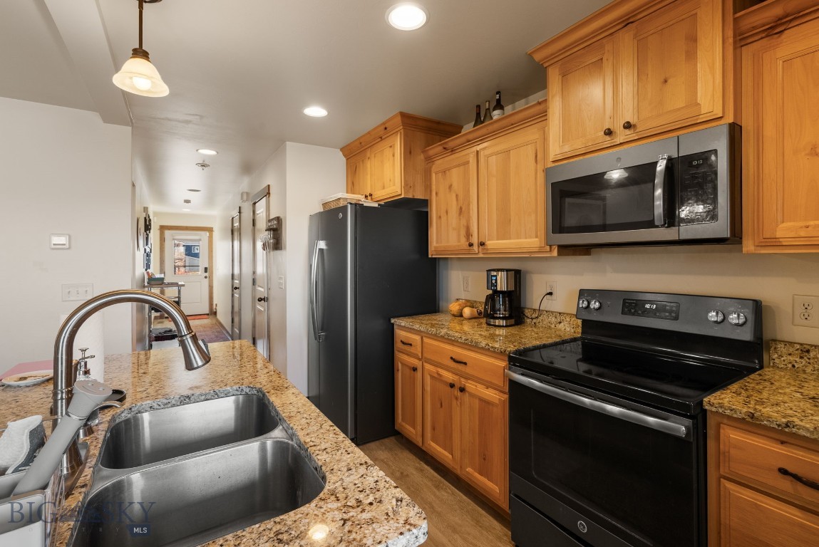 Cattail Creek - Residential