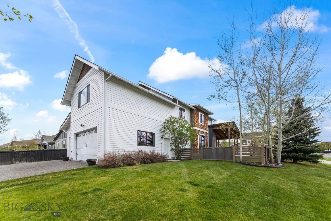 Loyal Garden - Residential