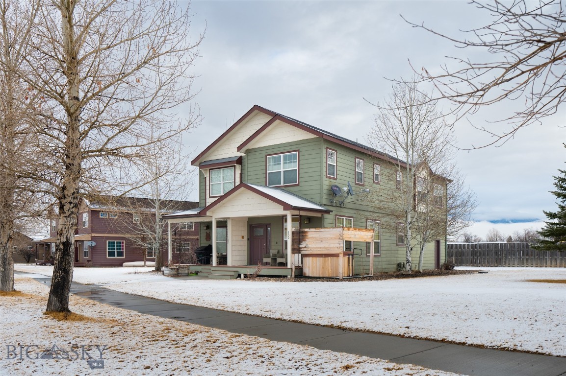 Ennis, Montana 59729, United States, 3 Bedrooms Bedrooms, ,3 BathroomsBathrooms,Residential,Contingent,65015