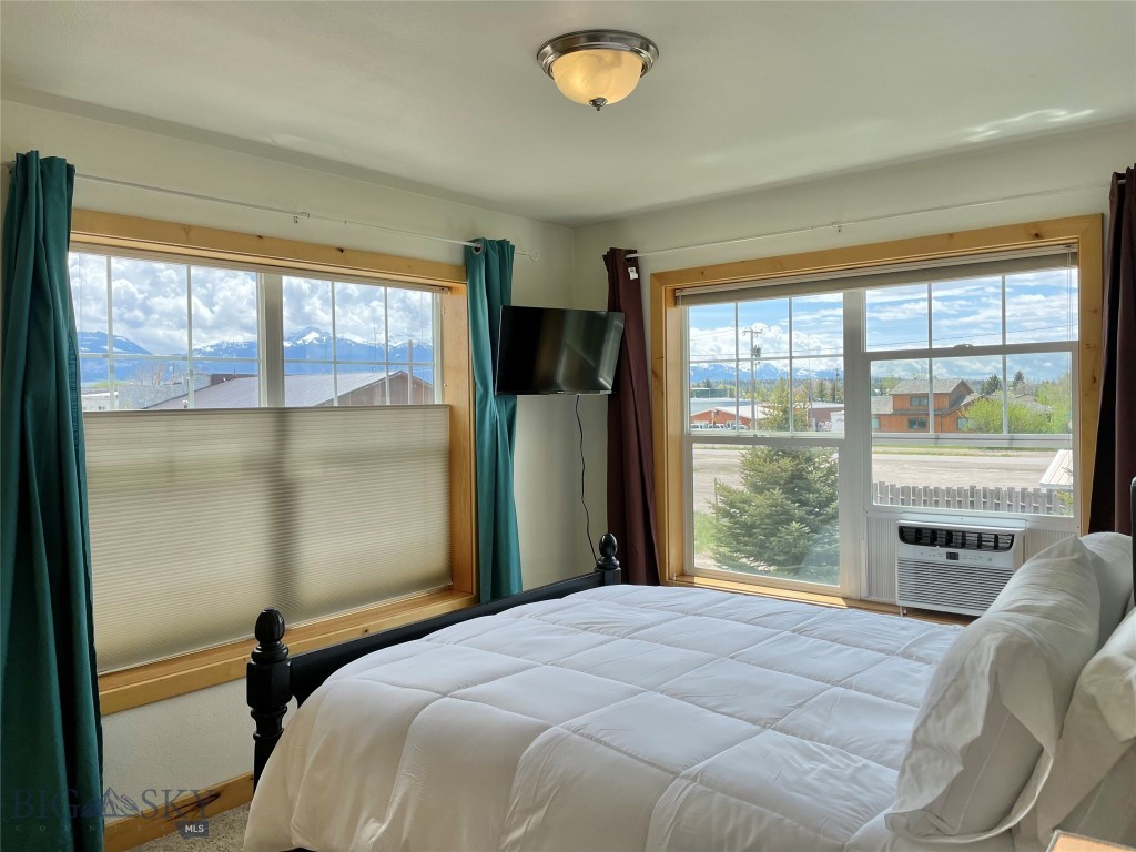 Ennis, Montana 59729, United States, 3 Bedrooms Bedrooms, ,3 BathroomsBathrooms,Residential,Contingent,65015