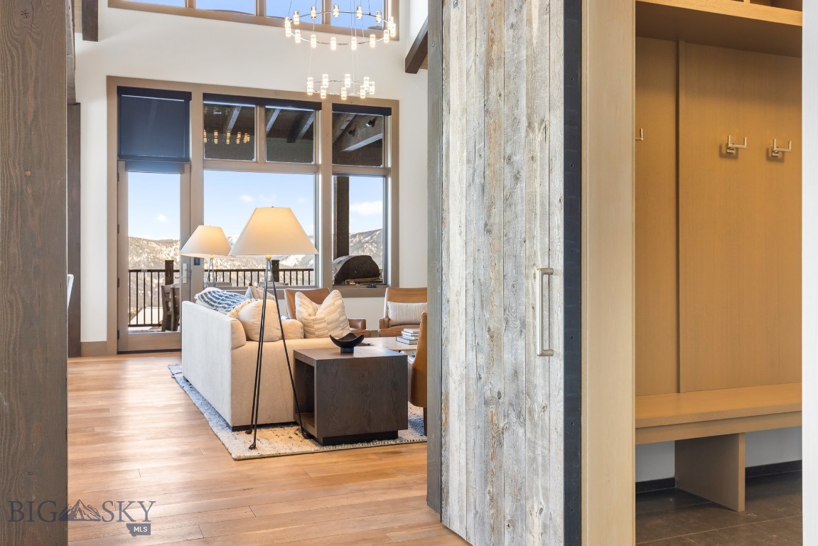 Inspiration Point - Residential