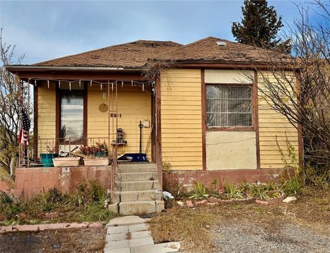 Photo of 2301 Walnut St, Butte, MT 59701 (MLS # 406680)