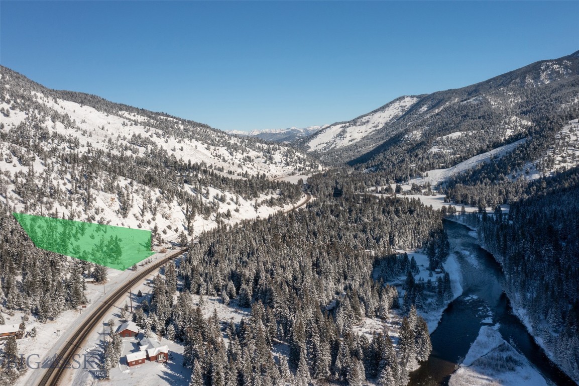 Gallatin Canyon - Land