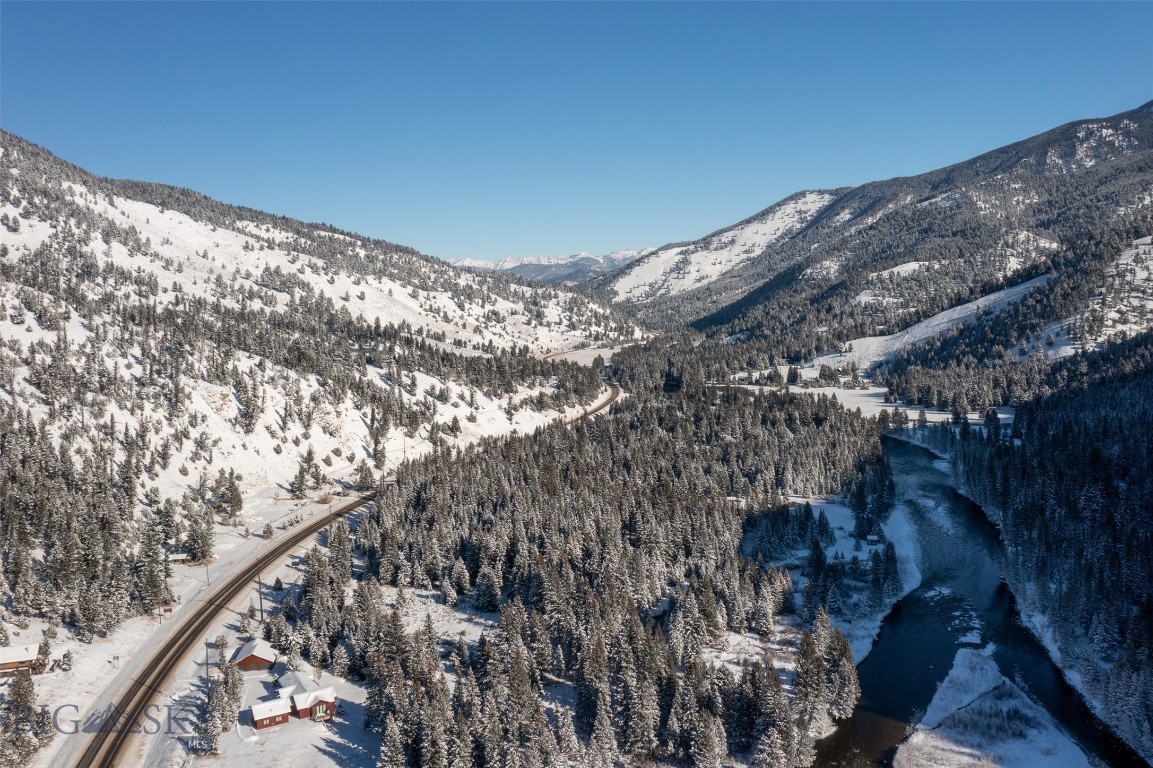 Gallatin Canyon - Land