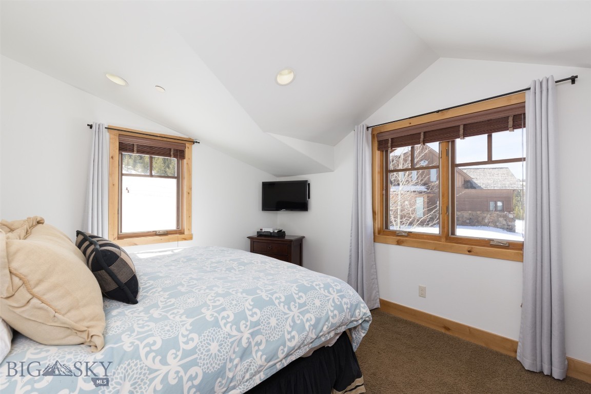 Diamond Hitch Of Ski Moonlight - Residential