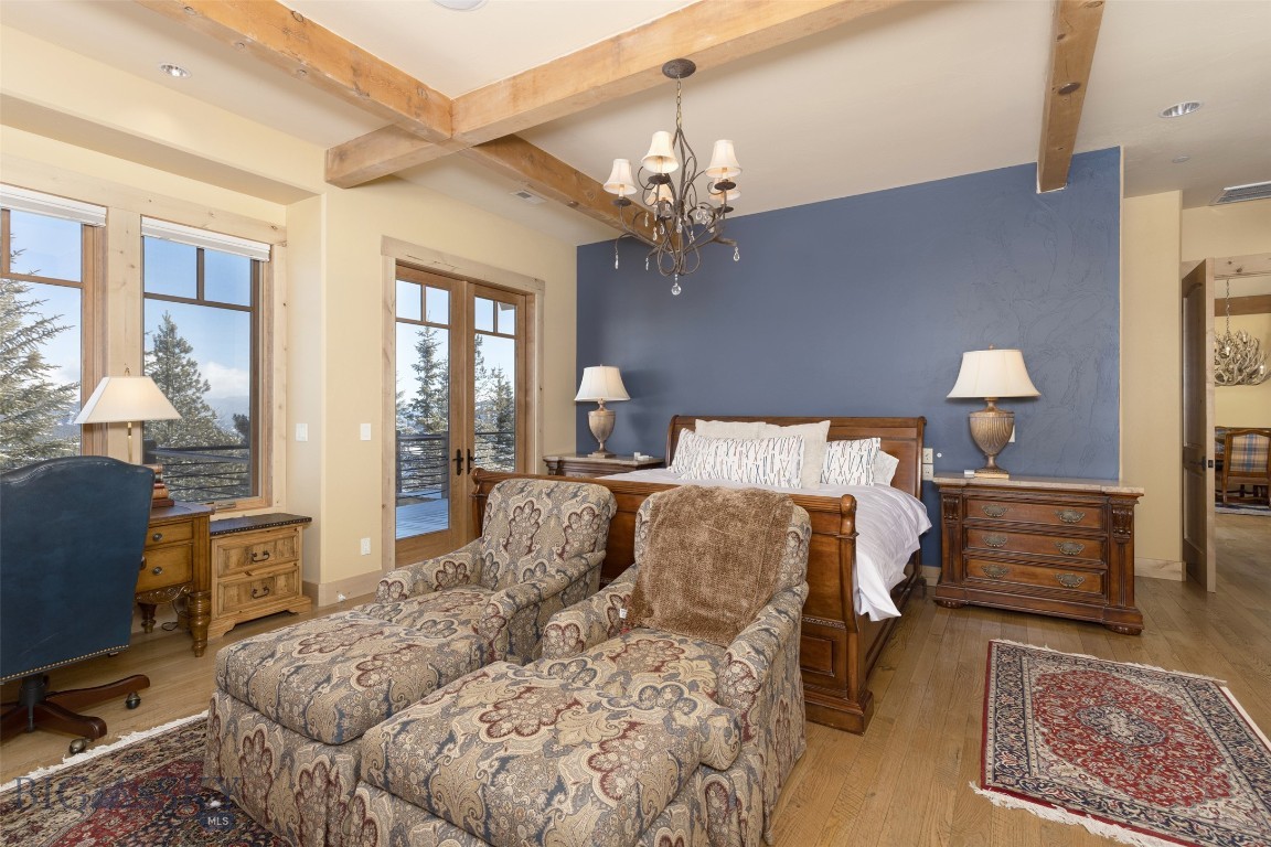 Diamond Hitch Of Ski Moonlight - Residential