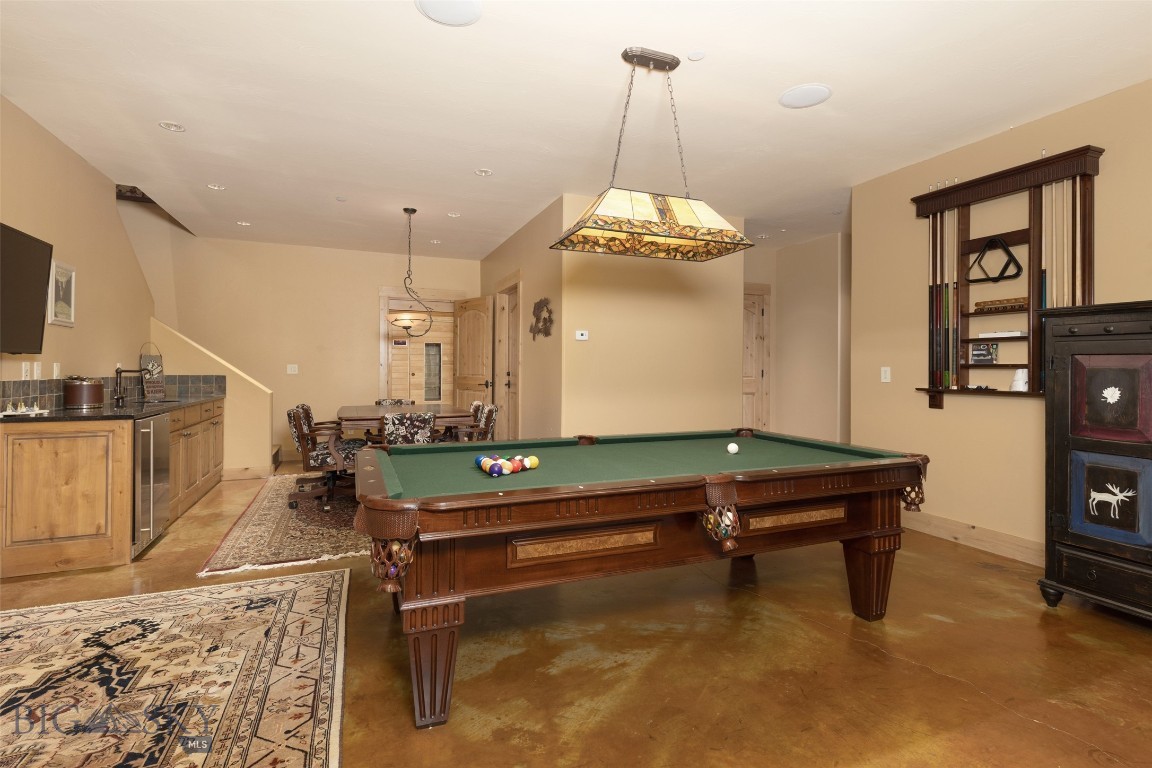 Diamond Hitch Of Ski Moonlight - Residential