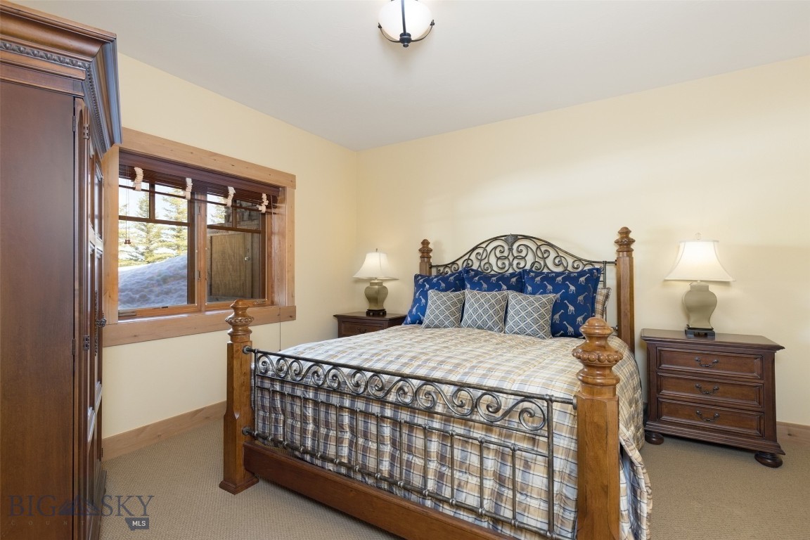 Diamond Hitch Of Ski Moonlight - Residential