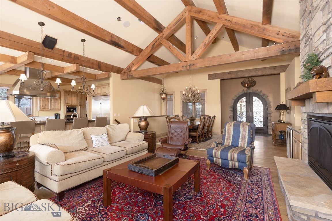 Diamond Hitch Of Ski Moonlight - Residential