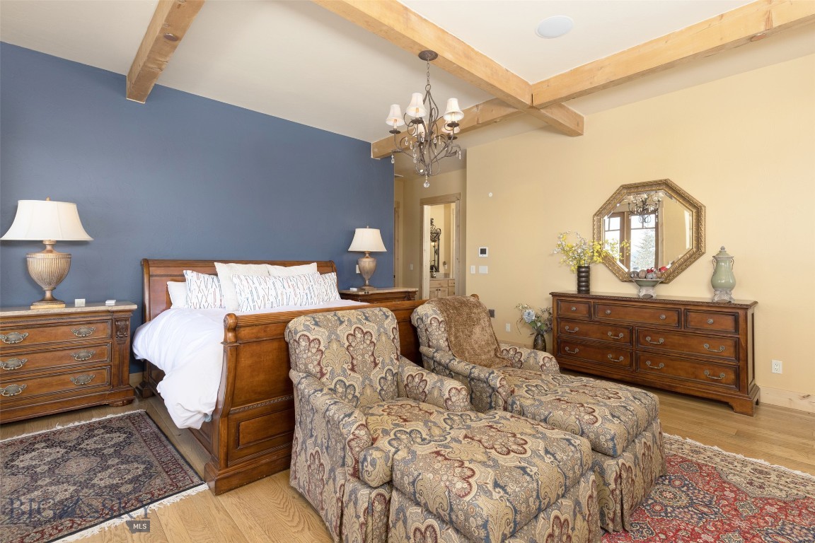 Diamond Hitch Of Ski Moonlight - Residential